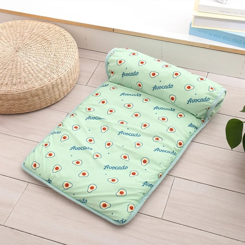 The Dog Mat Cooling Summer Pad - Keeping Your Pet Cool and Dry.